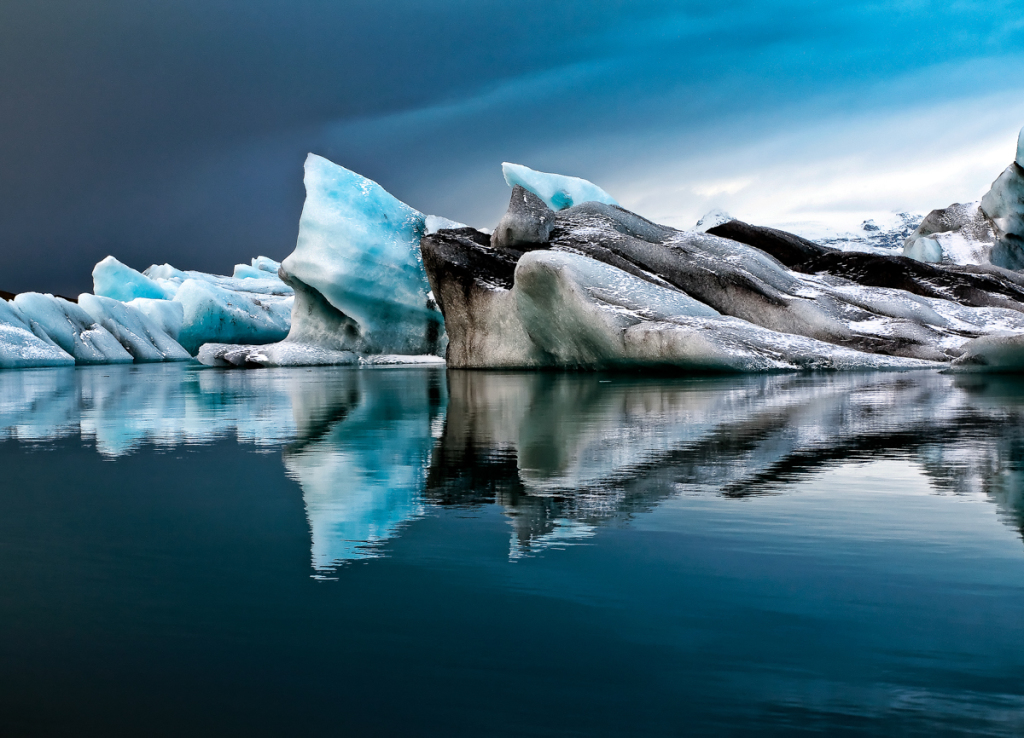 icebergs-jokulsarlon
